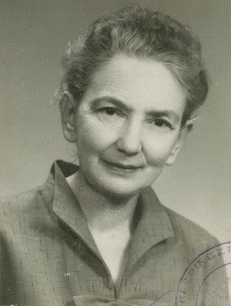 KKE 5387.jpg - Fot. Portret. Pani Leśnik, Olsztyn, lata 80-te XX wieku.